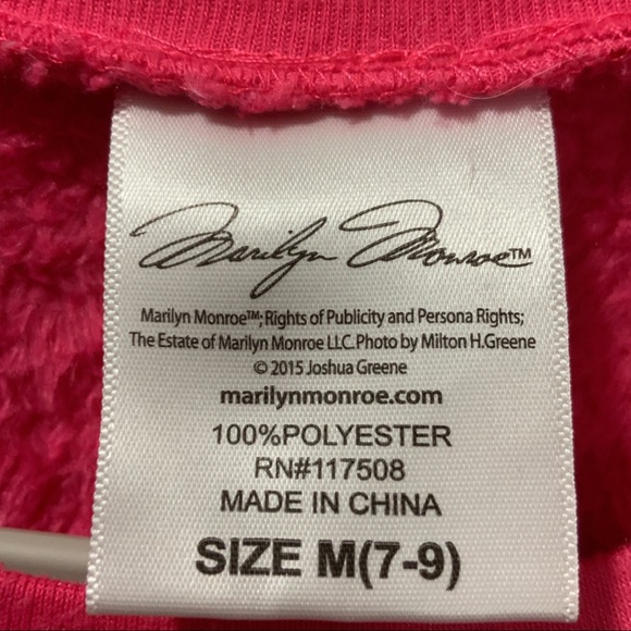 Marilyn Monroe Bubblegum Pink and Black Soft Fleece Pullover Top Size (7-9) - Picture 9 of 11